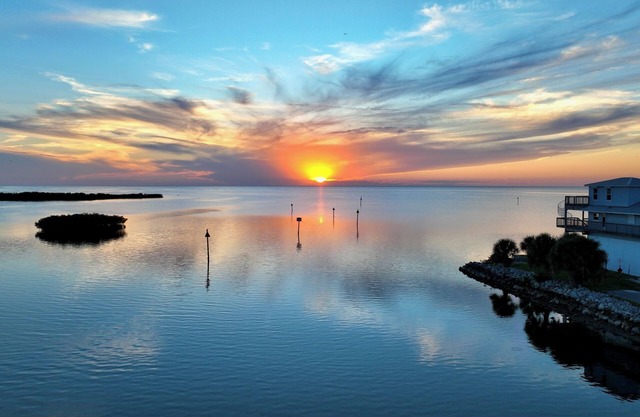 Fisherman’s Paradise With Dock, Amazing Views with Dolphins and Manatees!