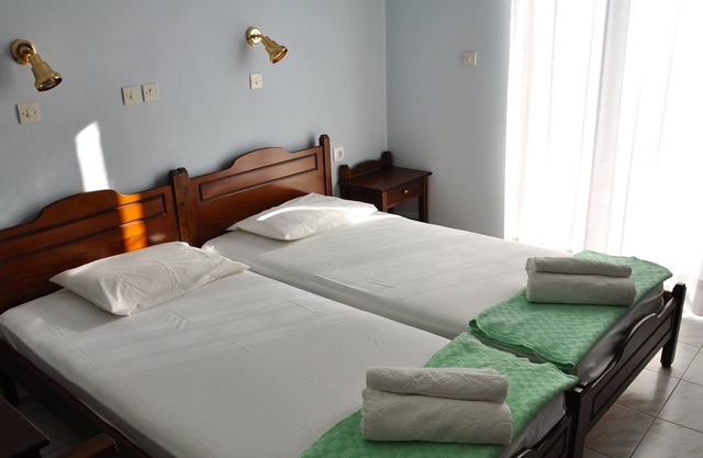 Five modern and cozy rooms for rent- Glaros