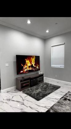 FIVE STAR- Your Home Away From Home