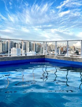 Flat 16 Frente Mar 5 min Rio Vermelho