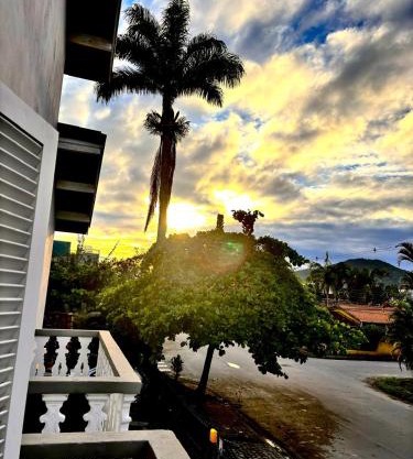 Flat duplex localização espetacular 2 quadras da praia