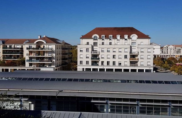 Flat "From Disney to Paris" -Exceptional Location