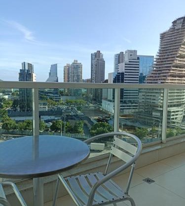 Flat novo, moderno e com vista sensacional