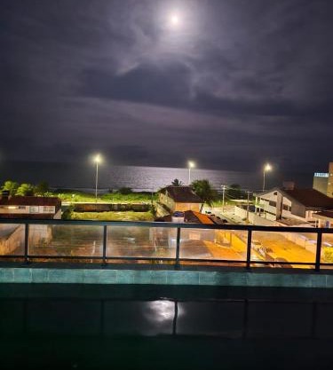 Flat temporada 50m do mar