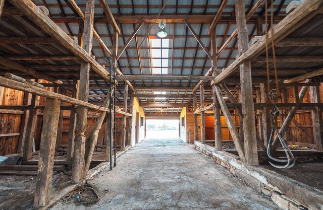 Float trips-Hikes-Weddings-Retreats-Close to townnn