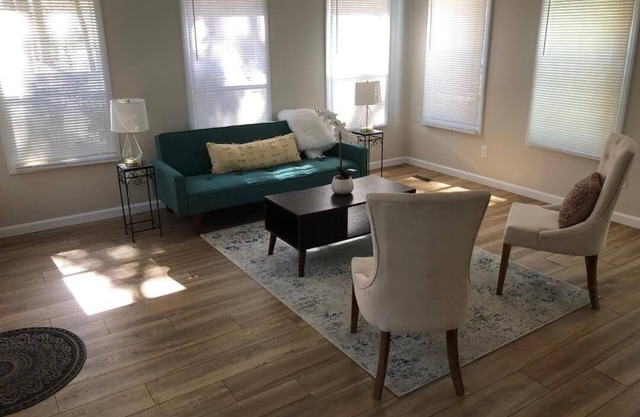 Flossies, Perfect Getaway! Jones Island, Beaufort, Savannah and many beaches!