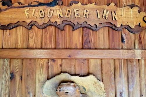 Flounder Inn Waterfront