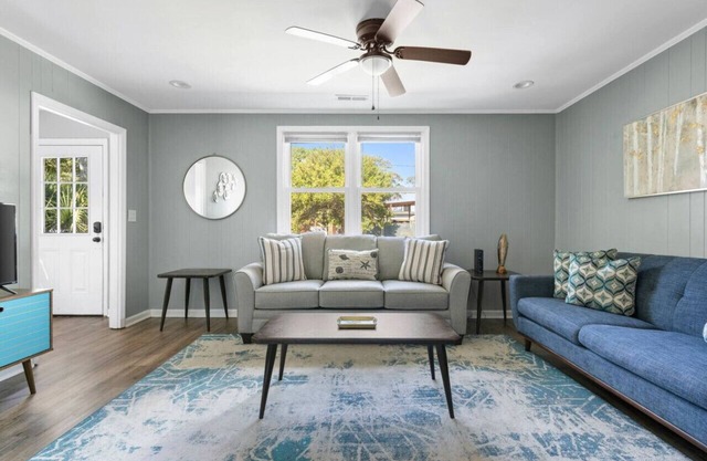 Folly Beach Duplex - 3 Blocks to Beach - Sleeps 12