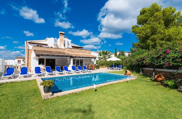 For 12 pax 200m from Cala Marsal, Portocolom