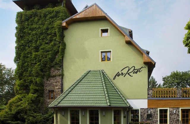 ForRest hotel