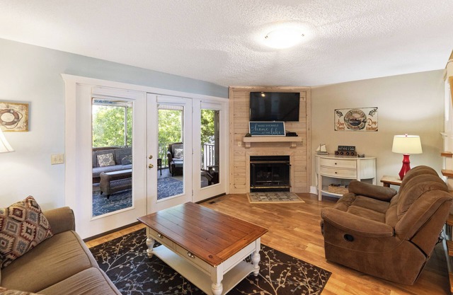 Four Bedroom Yacht Condo