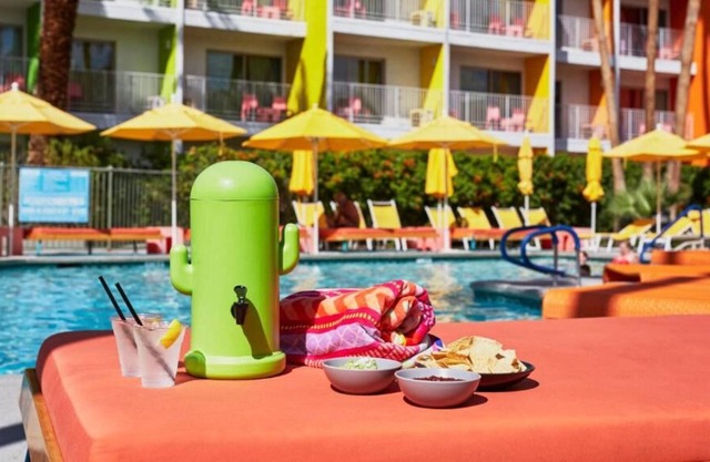 Four Mountain View Units! Perfect Bonding Experience with your Family!