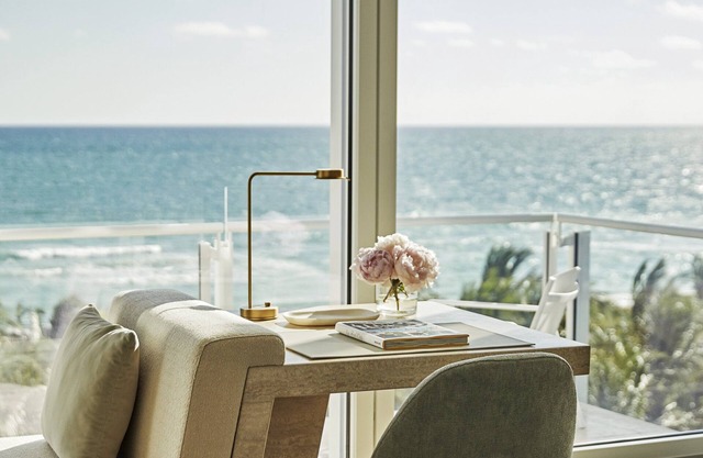 Four Seasons Hotel at The Surf Club