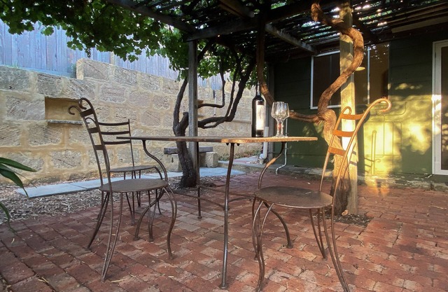 Fremantle Classic Cottage