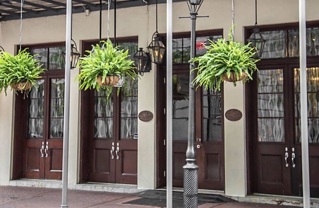 French Quarter Prime 1BR Villa in heart of NOLA