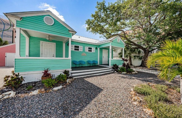 Frenchy's Cottage 490