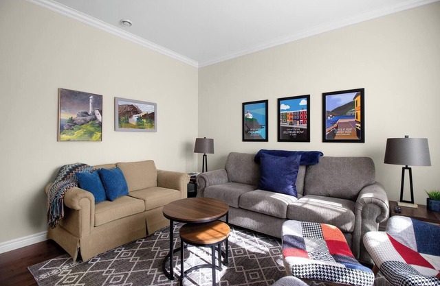 Freshwater Joys: Jellybean 4BR Gem In St. John's