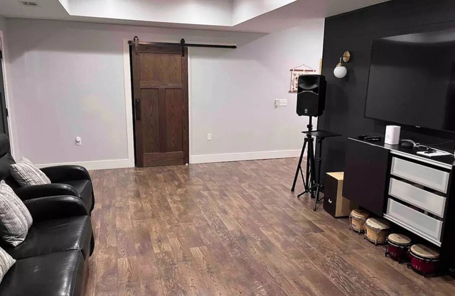 Full basement independent access