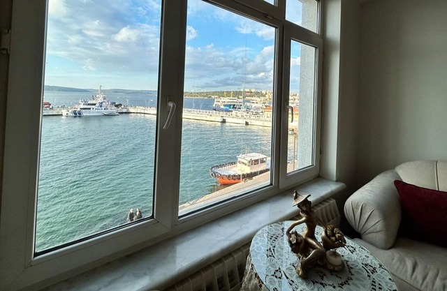 Fully Furnished Flat with Sea View in Canakkale