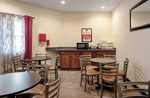 Fully Furnished Studio Available + breakfast and cleaning, 2 week min stay