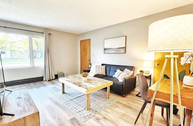 Fully furnished two bedroom apartment in Appleton