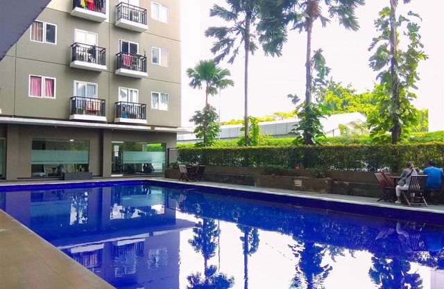 Fully Furnished With Comfortable Design Studio Sunter Park View Apartment
