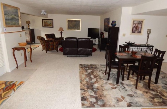 Fully private 2-bedroom apartment near downtown Fort Collins