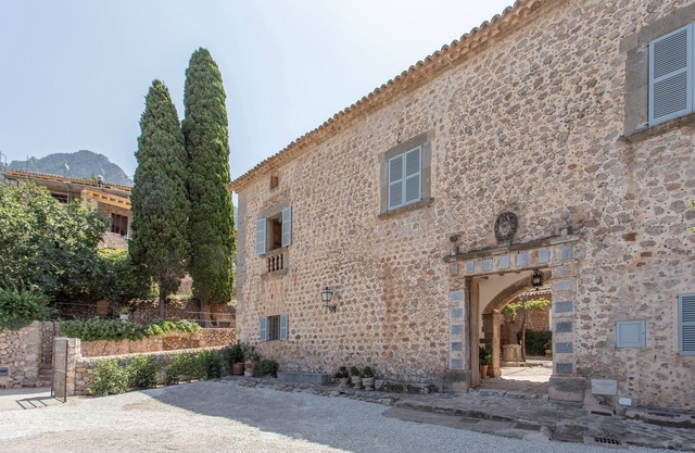 Fully renovated manor house in the heart of Deia