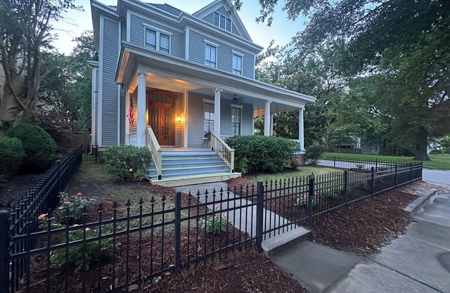 Fully Renovated Victorian Home in SoMa. Governor's Mansion District