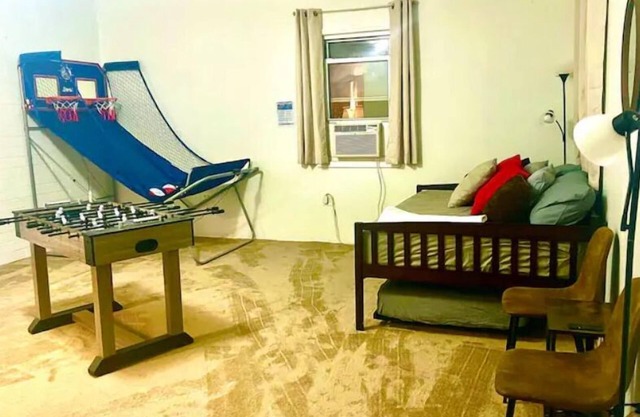 FUN pool house with GAME room!