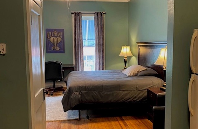 Furnished efficiency for healthcare workers and executives in historic downtown.