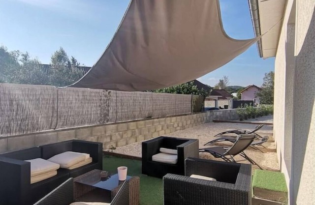 Furnished gite for 8 people in idyllic, peaceful setting.