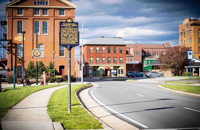 Furnished Short-Term 1 BR Rental 8 mins to UPMC Altona Near Downtown Altoona