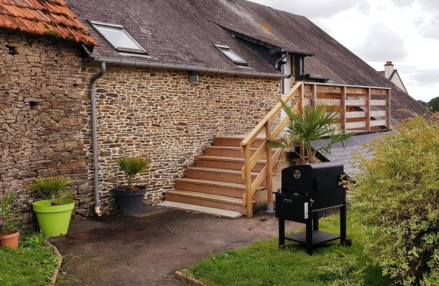 Gîte Lucian Mont-saint-michel 10 people