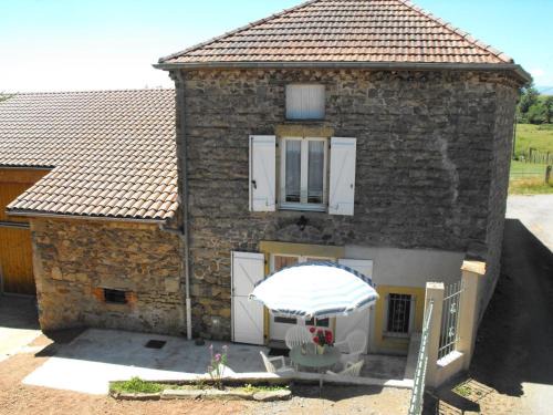 Gîte paisible avec jardin privatif, proche Loire et balades, pour 11 personnes, animaux acceptés - FR-1-496-86