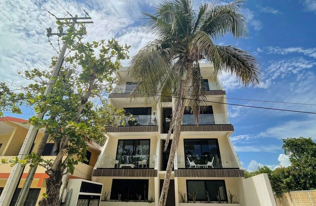 GAIA ~ One Bedroom Condo w/Pool. New Build✨