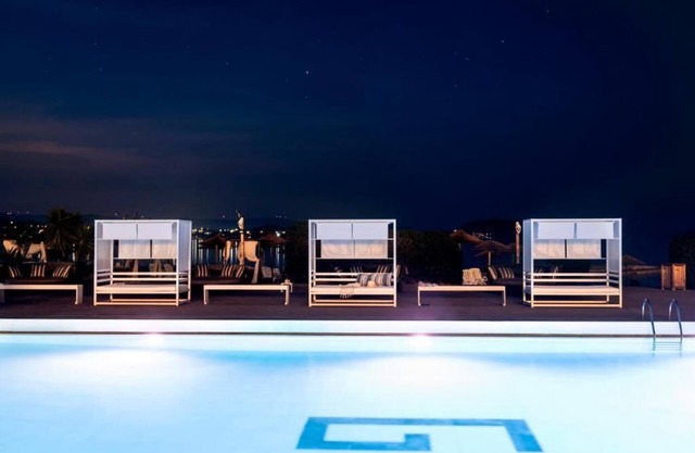 Galaxy Hotel