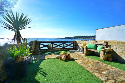 GALIHOST - Casa bañada por el mar en A Illa de Arousa