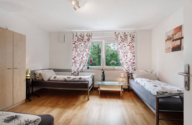 Garden view - apartment for up to 6 people.