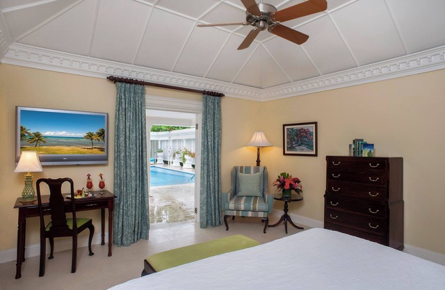 Garden View Room King or 2 Twin beds - Located at Founders Cove