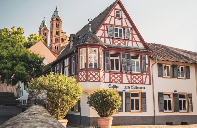 Gasthaus zum Halbmond
