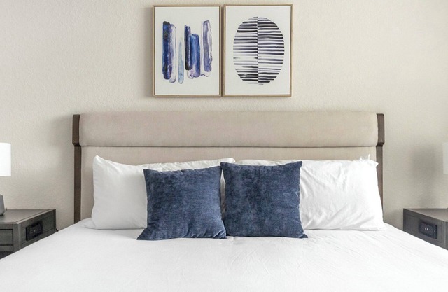 GatewayCommons 1BD 11