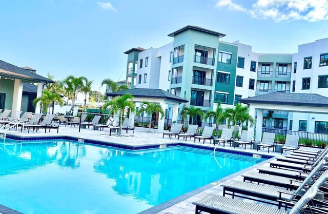 GatewayCommons 2BD 3