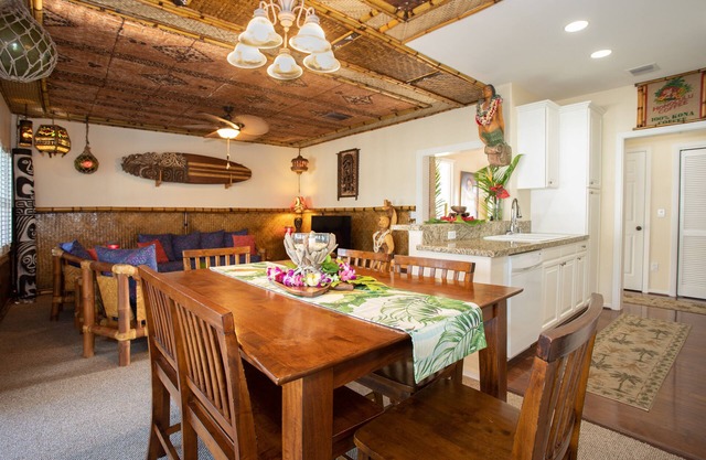 Gecko'z South Sea Bungalows