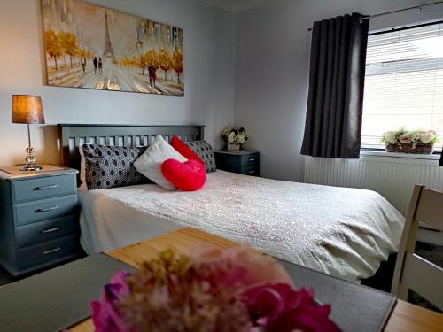 Geneva Cottage - close to Darlington train station