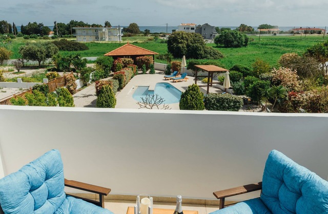 Gennadi Dreams Holiday Villa