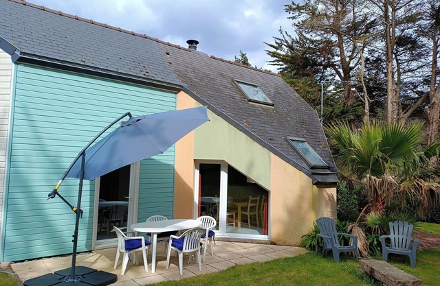 Gîte des Montier, walk to the beach!