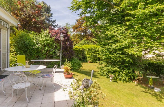 Gite Marly-le-Roi, 4 bedrooms, 5 persons