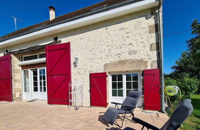 Gite Saint-Plantaire, 4 bedrooms, 11 persons