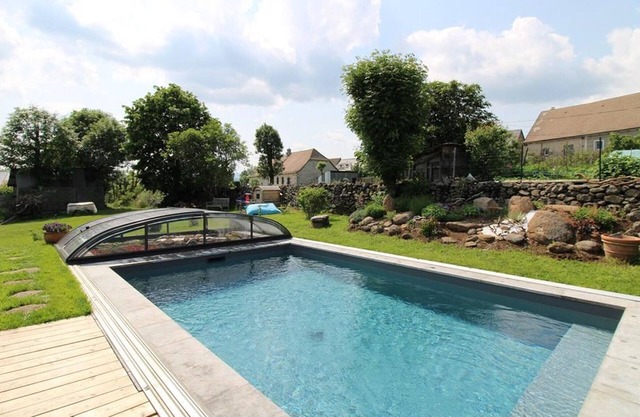 Gite Ussel, 4 bedrooms, 8 persons